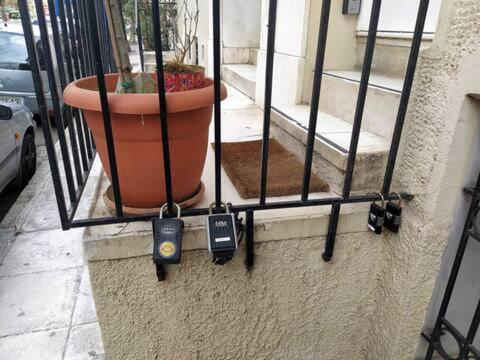 Beautiful Apartment Next To Acropolis Athens Exterior photo